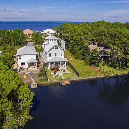 Edgewater By Avantstay Gorgeous Character Lakefront Home W Private Dock Destin Bagian luar foto