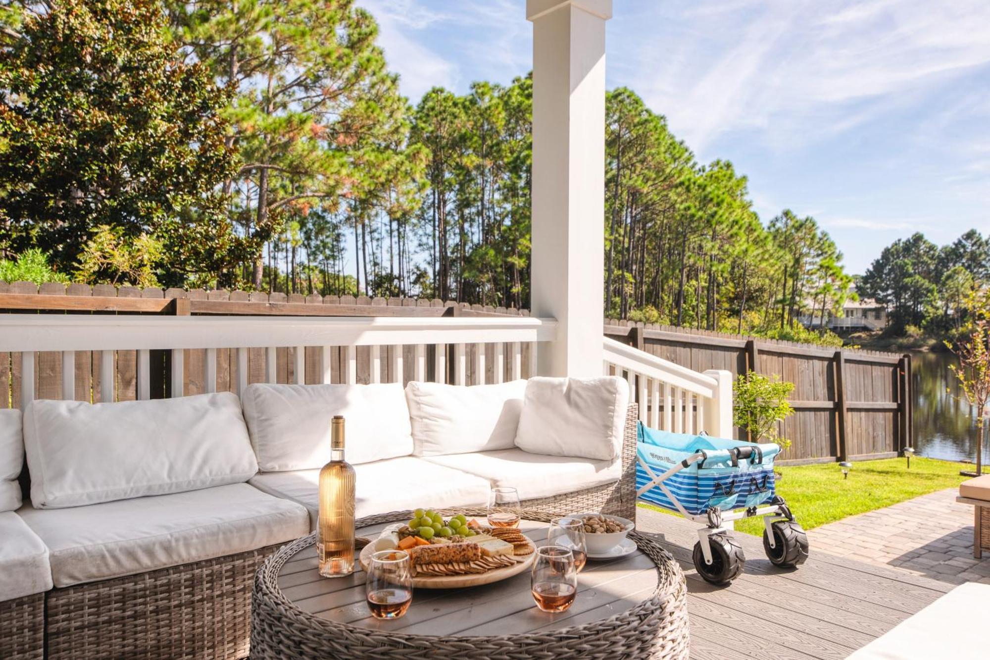 Edgewater By Avantstay Gorgeous Character Lakefront Home W Private Dock Destin Bagian luar foto