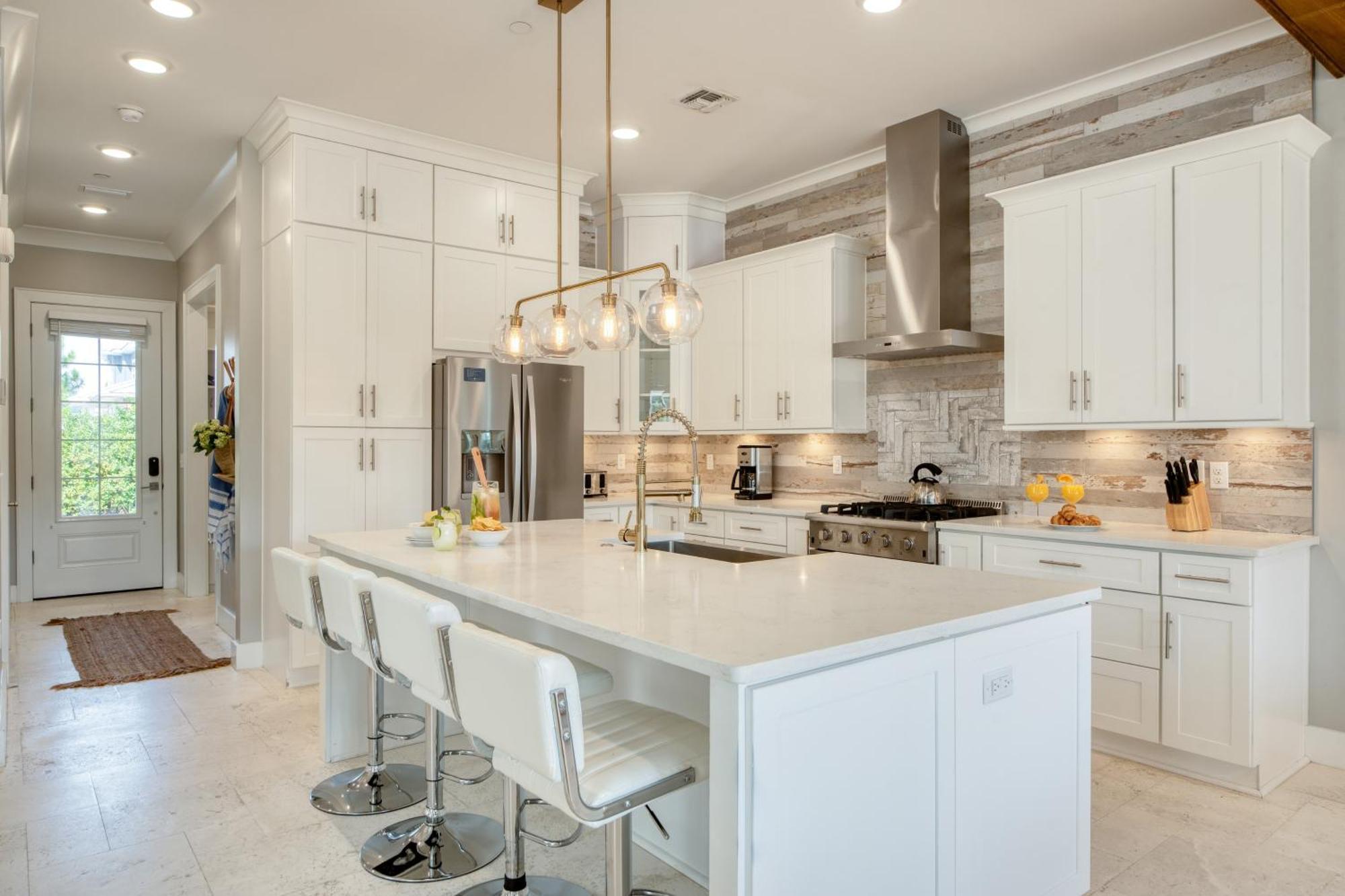Edgewater By Avantstay Gorgeous Character Lakefront Home W Private Dock Destin Bagian luar foto