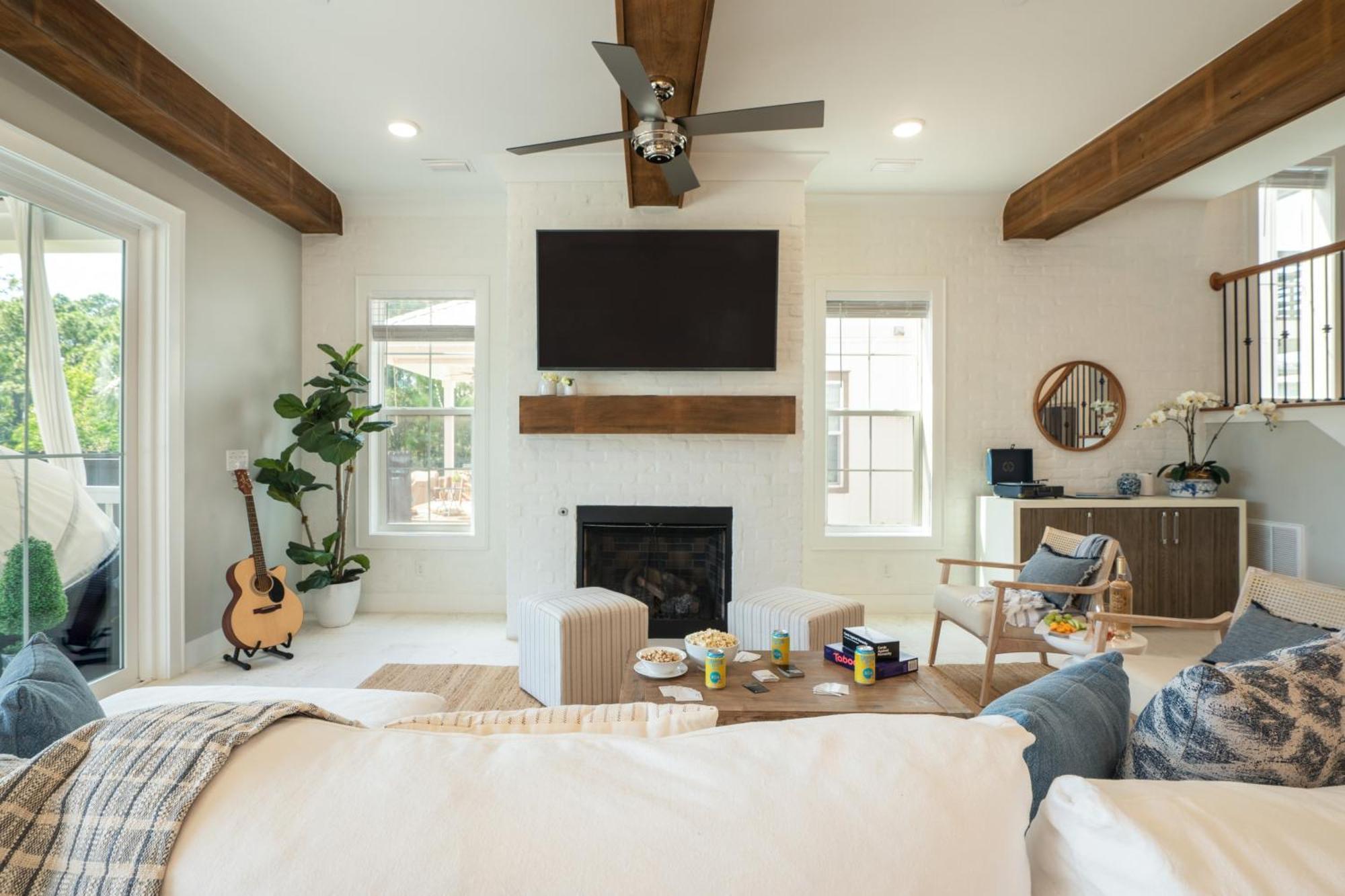 Edgewater By Avantstay Gorgeous Character Lakefront Home W Private Dock Destin Bagian luar foto
