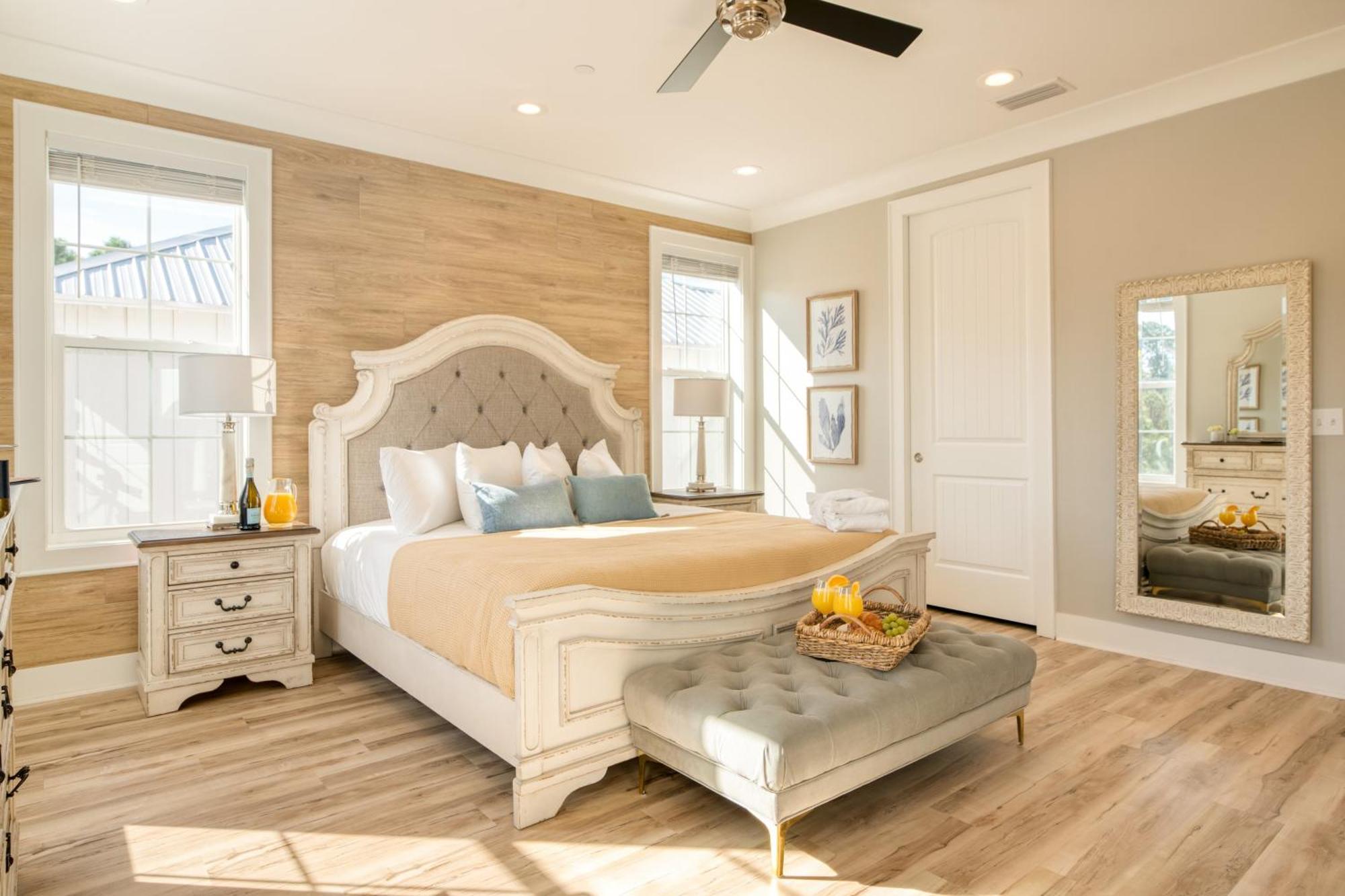 Edgewater By Avantstay Gorgeous Character Lakefront Home W Private Dock Destin Bagian luar foto